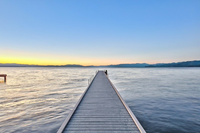 709 Lakeview Ave 9, South Lake Tahoe CA 96150 Lorie Chapman 530